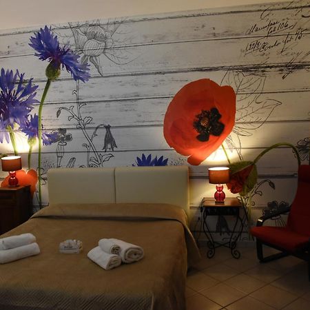 Sosta Dei Garibaldini Villa กัมโปเฟลิเช ดิ โรชเชลลา ภายนอก รูปภาพ