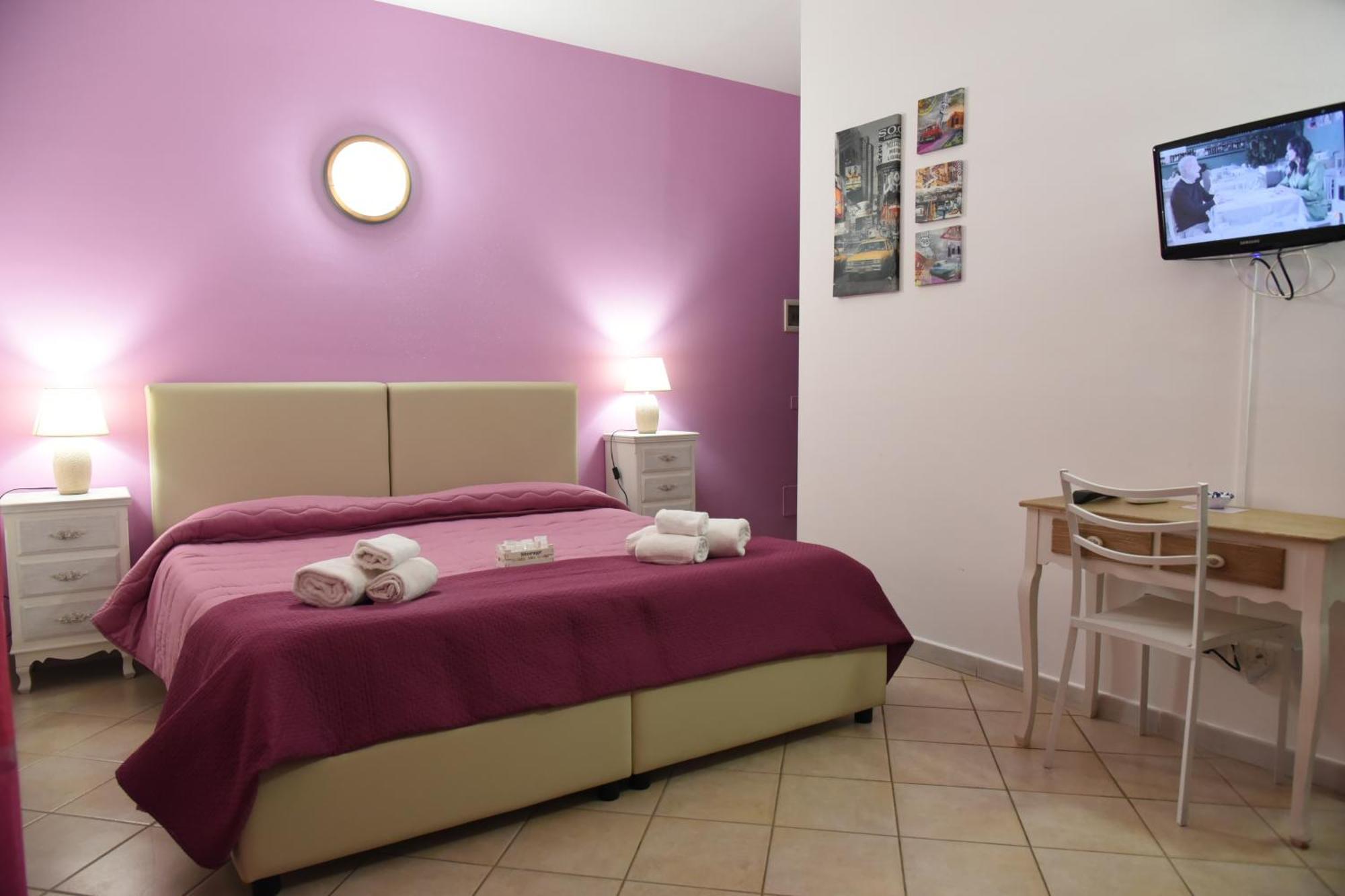 Sosta Dei Garibaldini Villa กัมโปเฟลิเช ดิ โรชเชลลา ภายนอก รูปภาพ